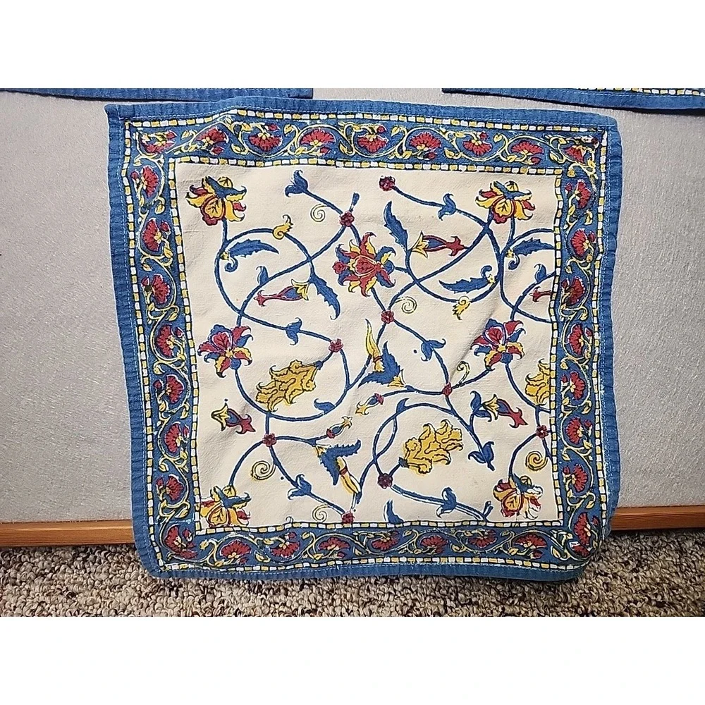 Lot Of‎ 3 Vintage Blue Floral Cloth Napkins